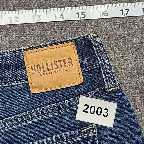 Hollister Ultra High Rise Mom Short 3 Inch Inseam Frayed Denim Blue W30 - Picture 9 of 9